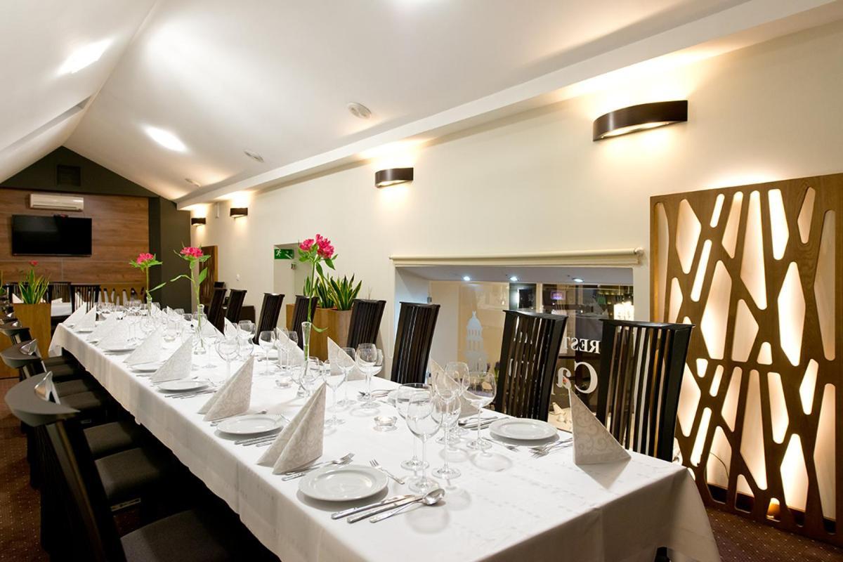 Hotel Capitol Biała Podlaska Dış mekan fotoğraf
