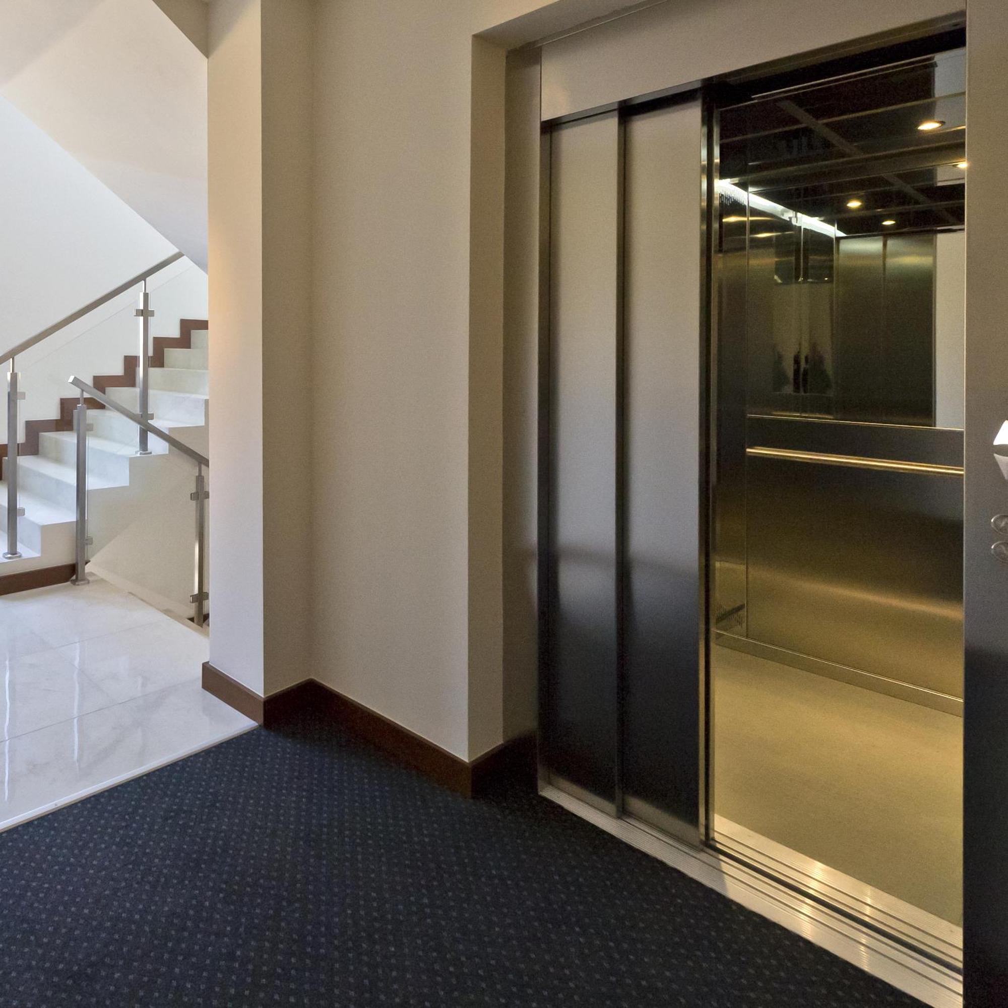 Hotel Capitol Biała Podlaska Dış mekan fotoğraf