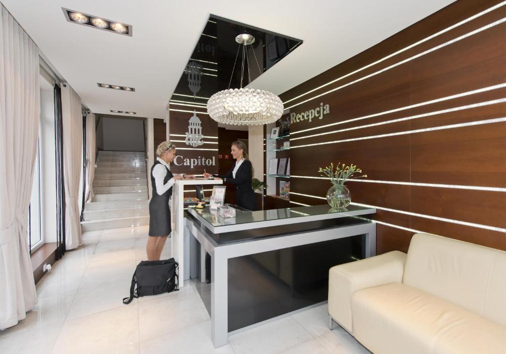 Hotel Capitol Biała Podlaska Dış mekan fotoğraf