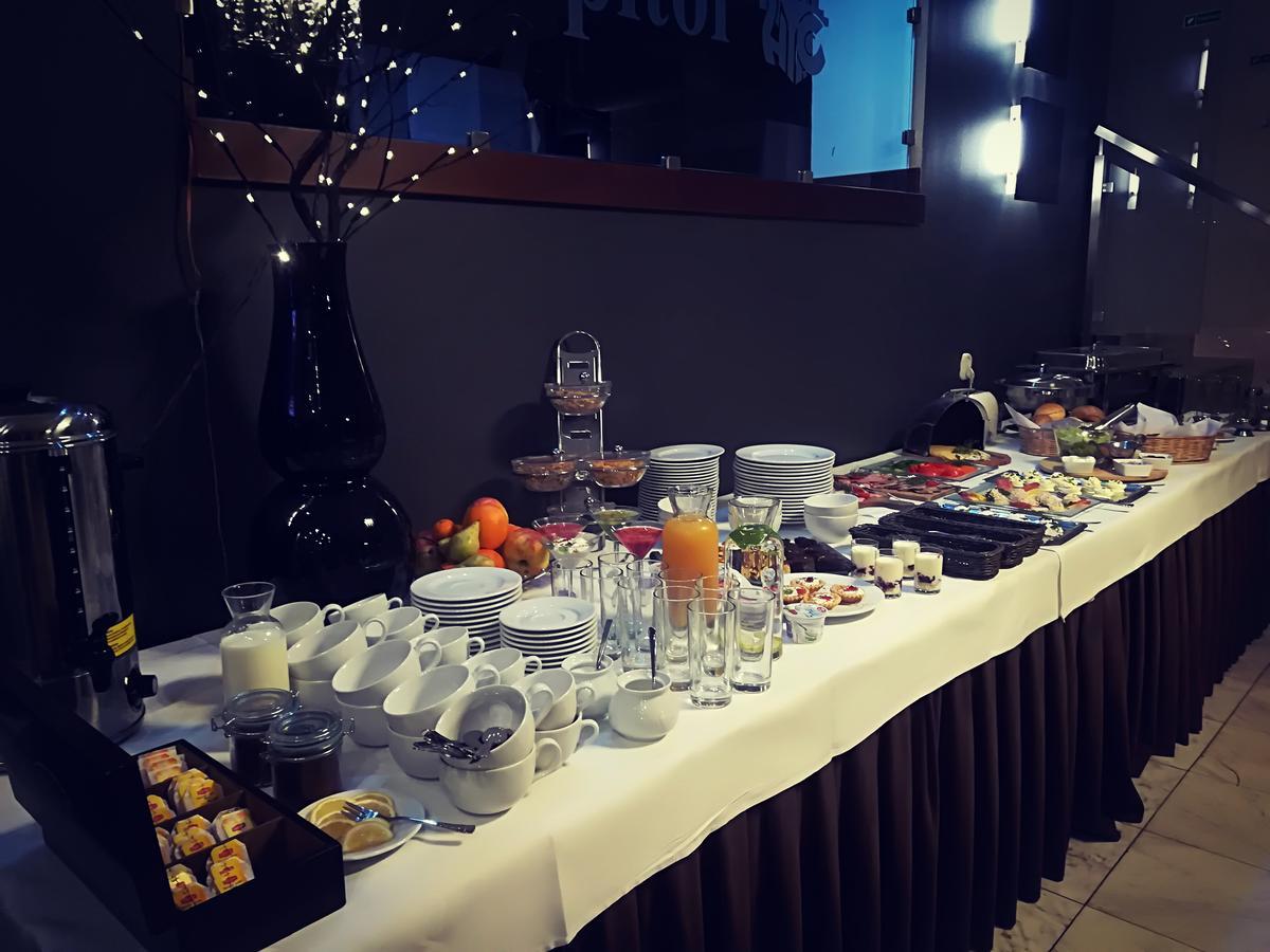 Hotel Capitol Biała Podlaska Dış mekan fotoğraf