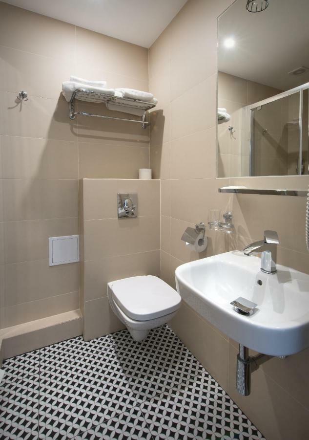Hotel Capitol Biała Podlaska Dış mekan fotoğraf