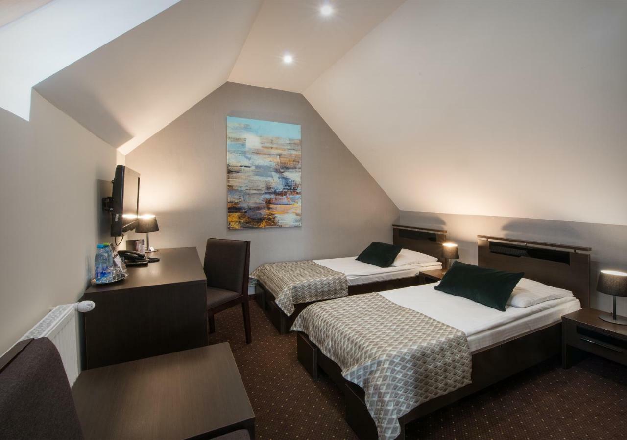 Hotel Capitol Biała Podlaska Dış mekan fotoğraf