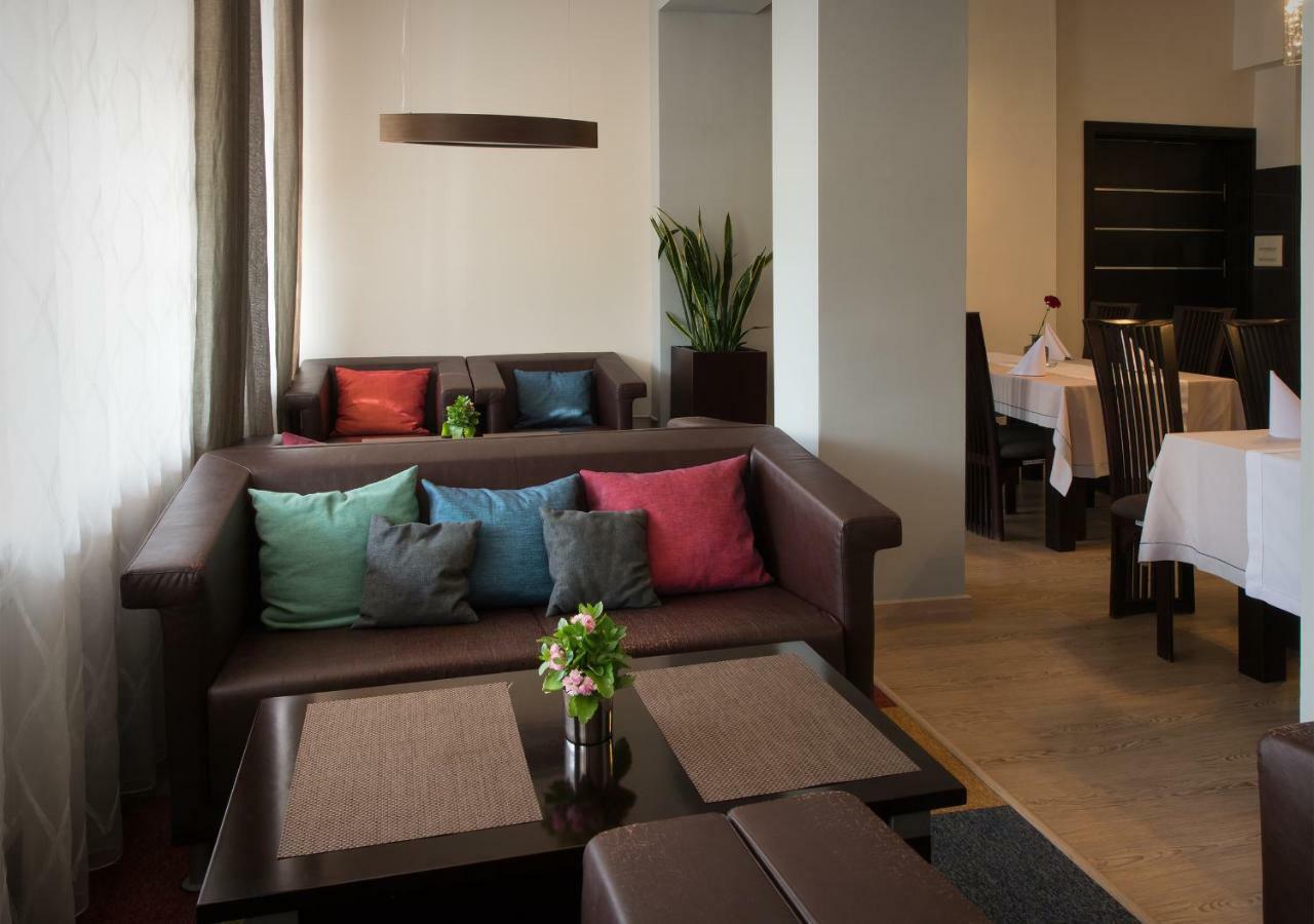 Hotel Capitol Biała Podlaska Dış mekan fotoğraf